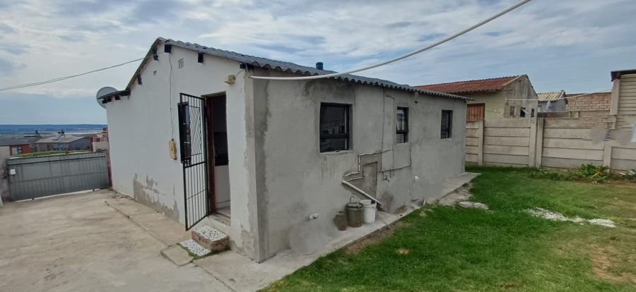 2 Bedroom Property for Sale in Zwide Eastern Cape